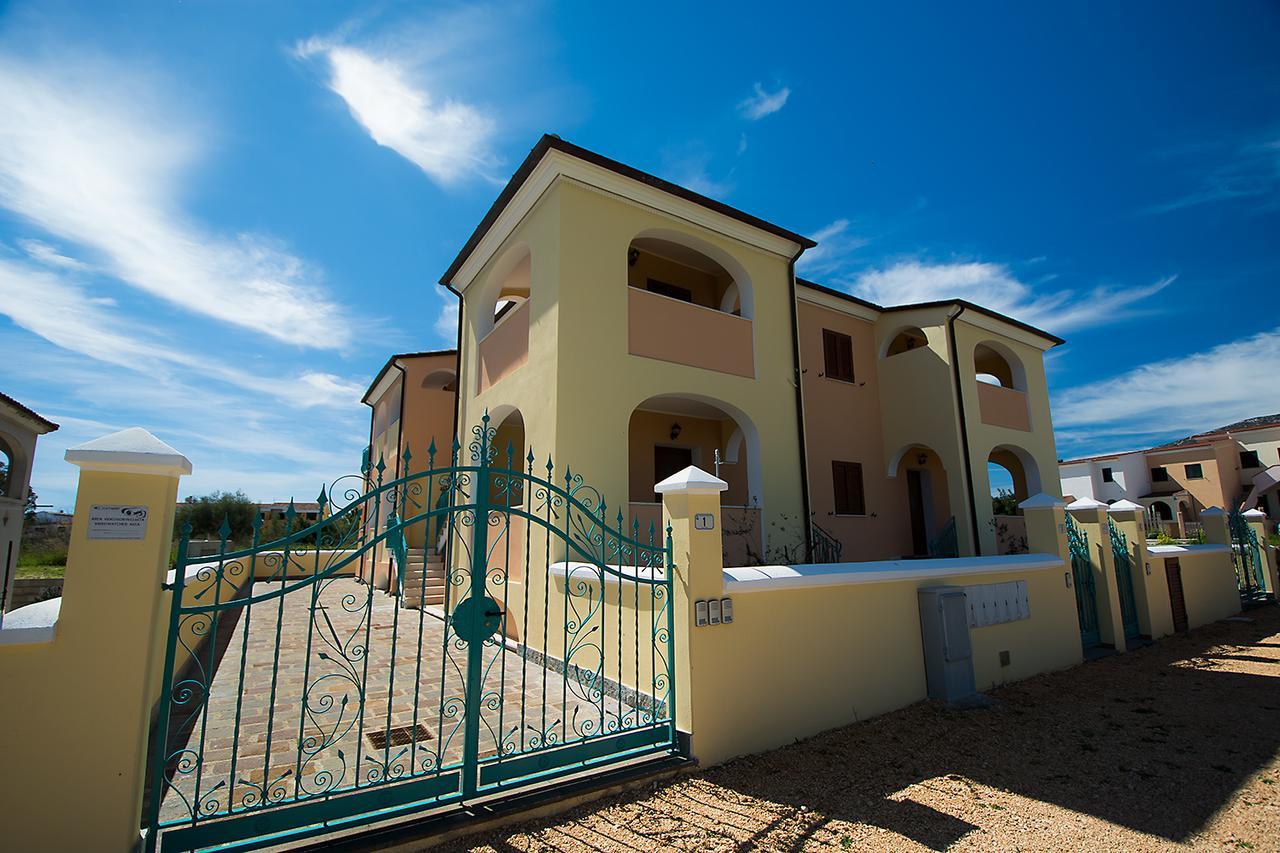 Villa Le Residenze Del Maria Rosaria - Vico Friuli 1 Orosei Exterior foto